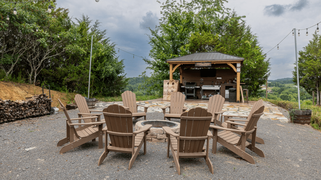 Tennessee Treetop Hideaway