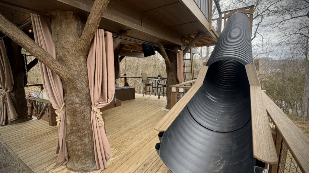 Tennessee Treetop Hideaway